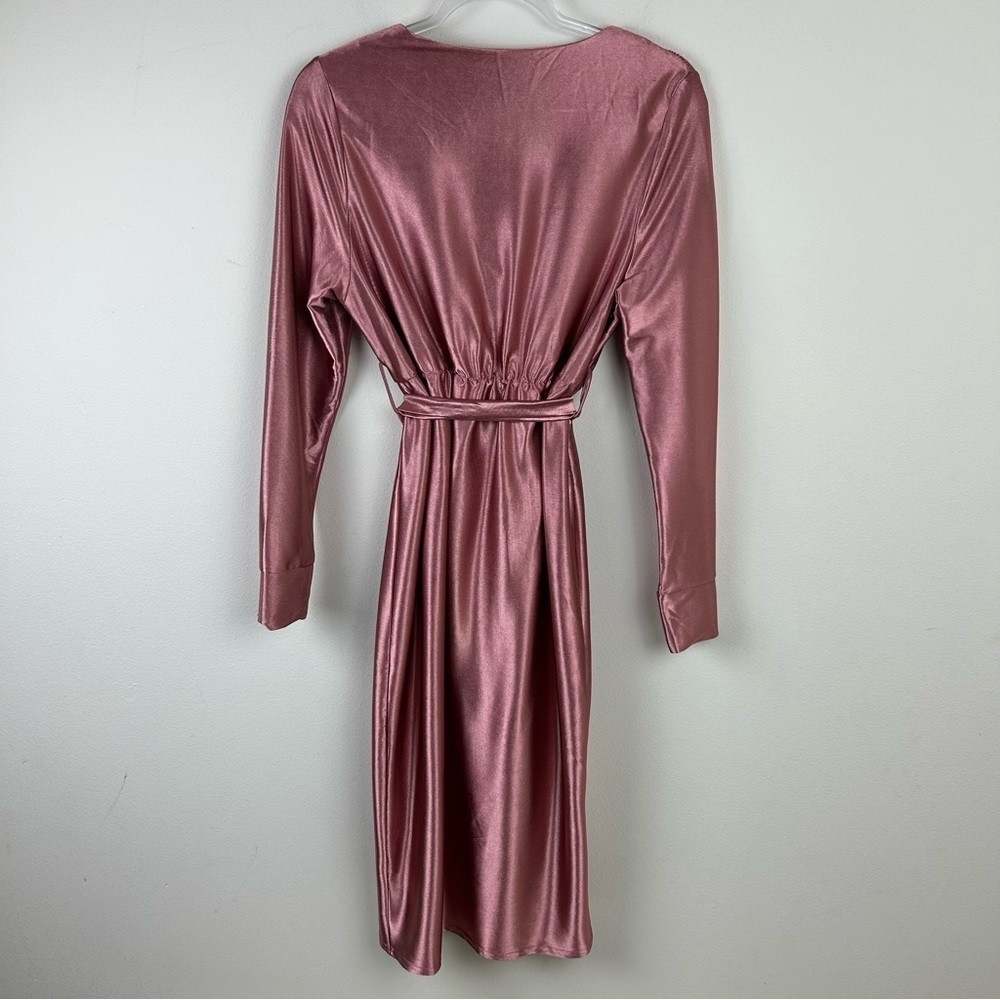 ASOS Design Maternity Stretch Satin wrap midi dress size: 10 - Picture 13 of 15